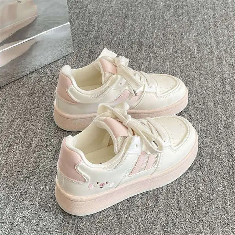 Chaussures de sport femme tendance – Légères, respirantes, toutes saisons
